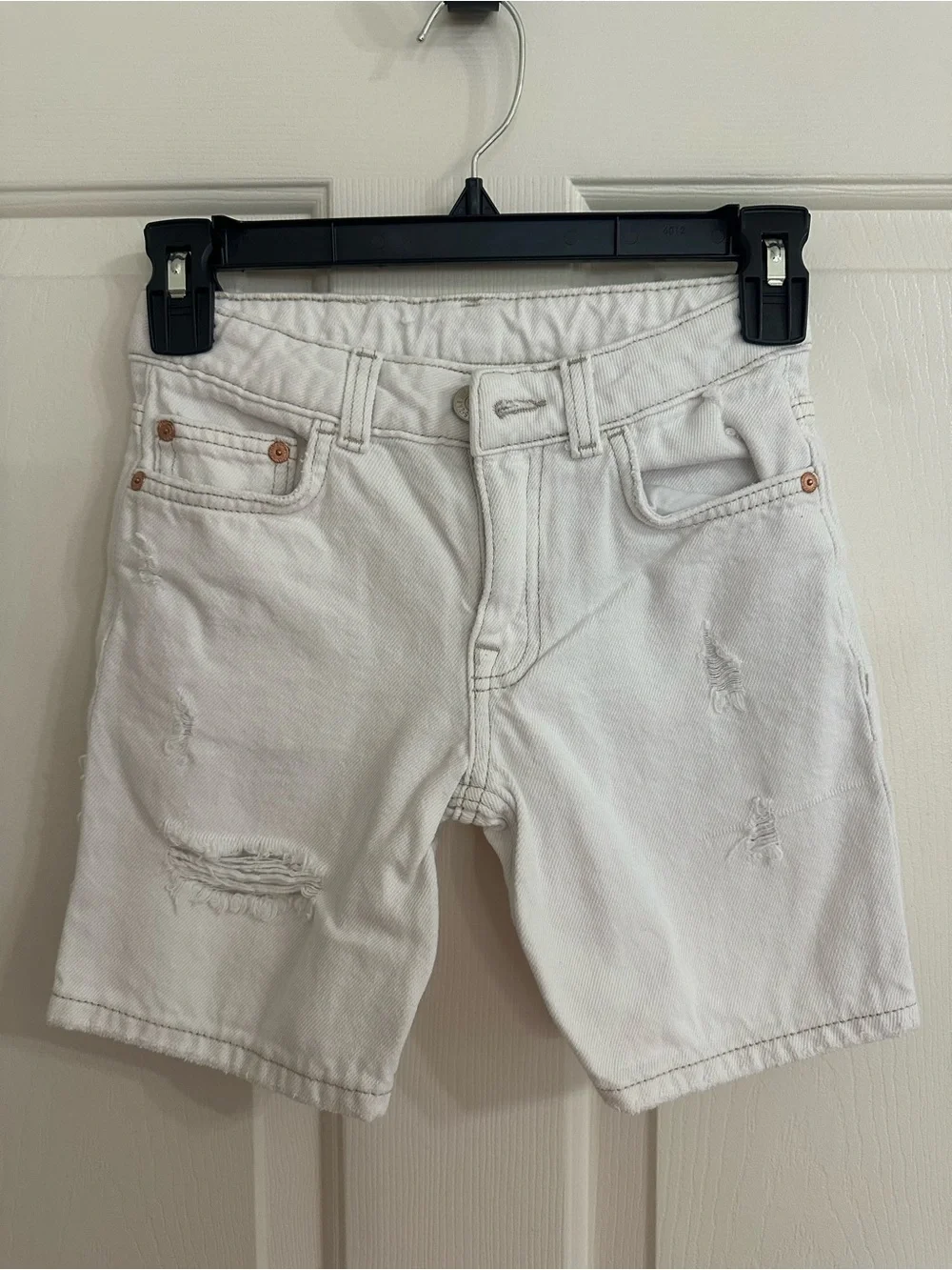 Zara shorts off
